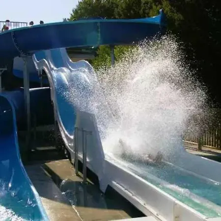 4 Etoiles - Piscine - Eecab0 Camping *